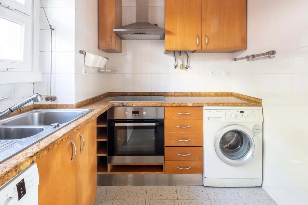 Apartamento T2 para Arrendamento em Alvalade Foto 12