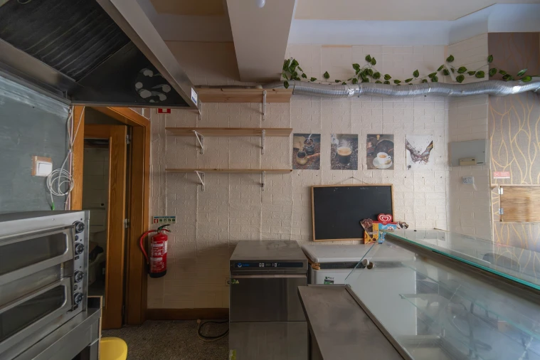 Negócio para Arrendamento em São Vicente Foto 7