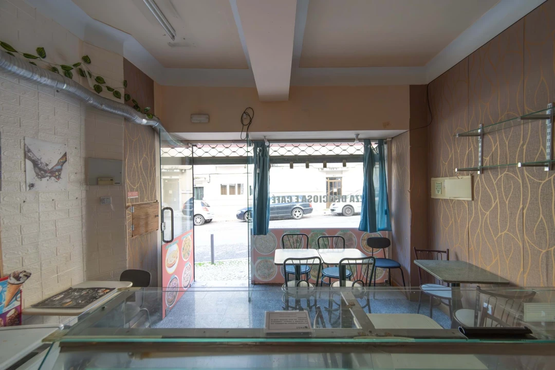 Negócio para Arrendamento em São Vicente Foto 6