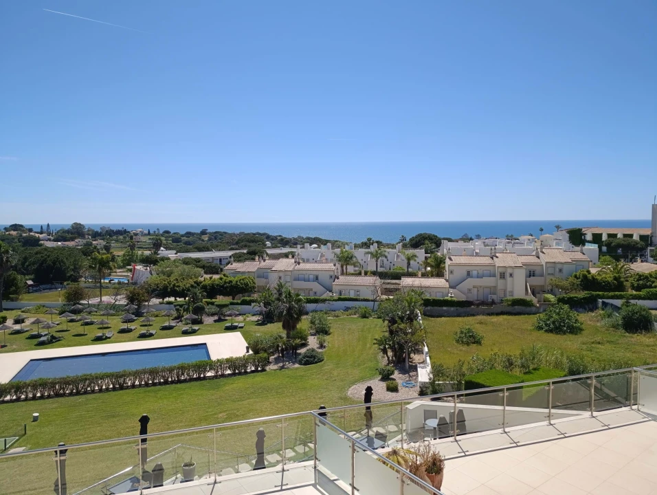 Apartamento T1 para Venda em Albufeira e Olhos de Água Foto 1