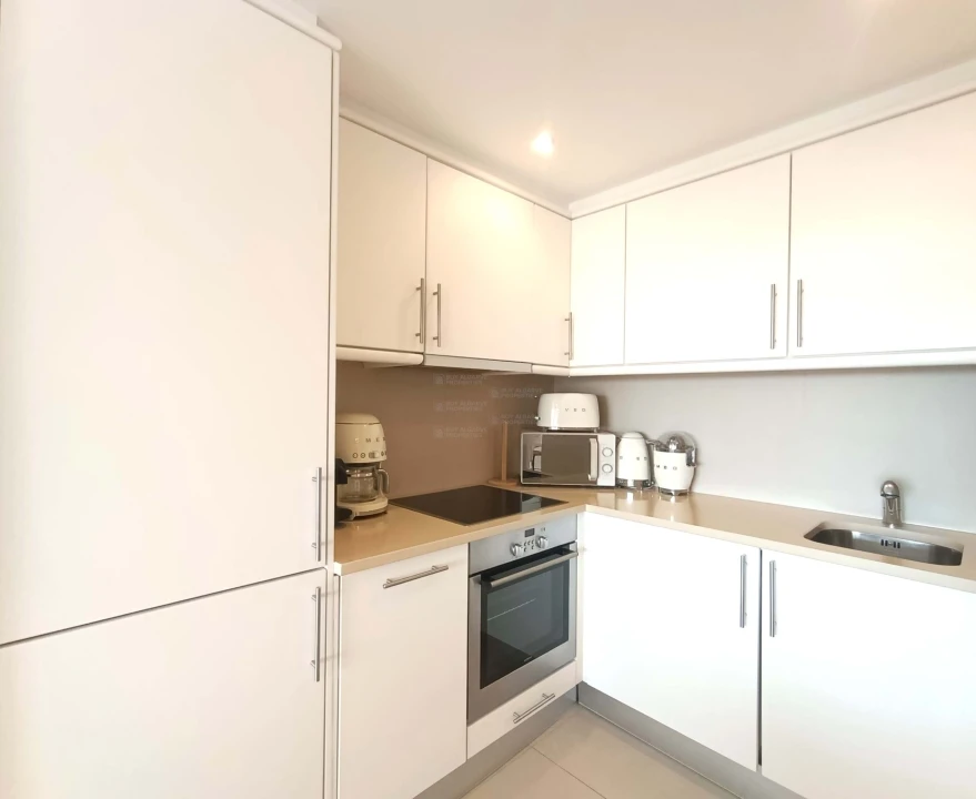 Apartamento T1 para Venda em Albufeira e Olhos de Água Foto 10