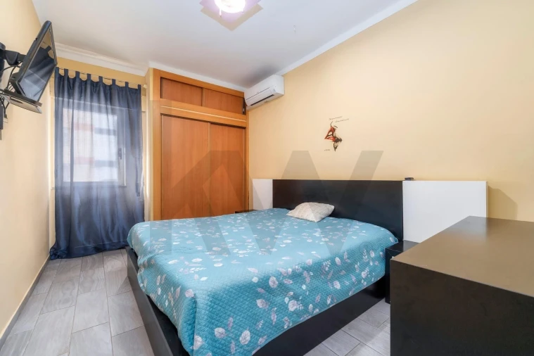 Apartamento T2 para Venda em Olhão Foto 7