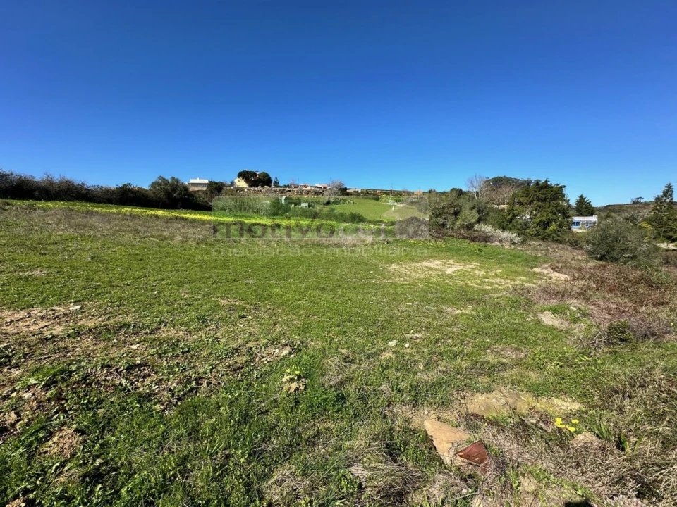 Terreno para Venda em São João das Lampas e Terrugem Foto 1