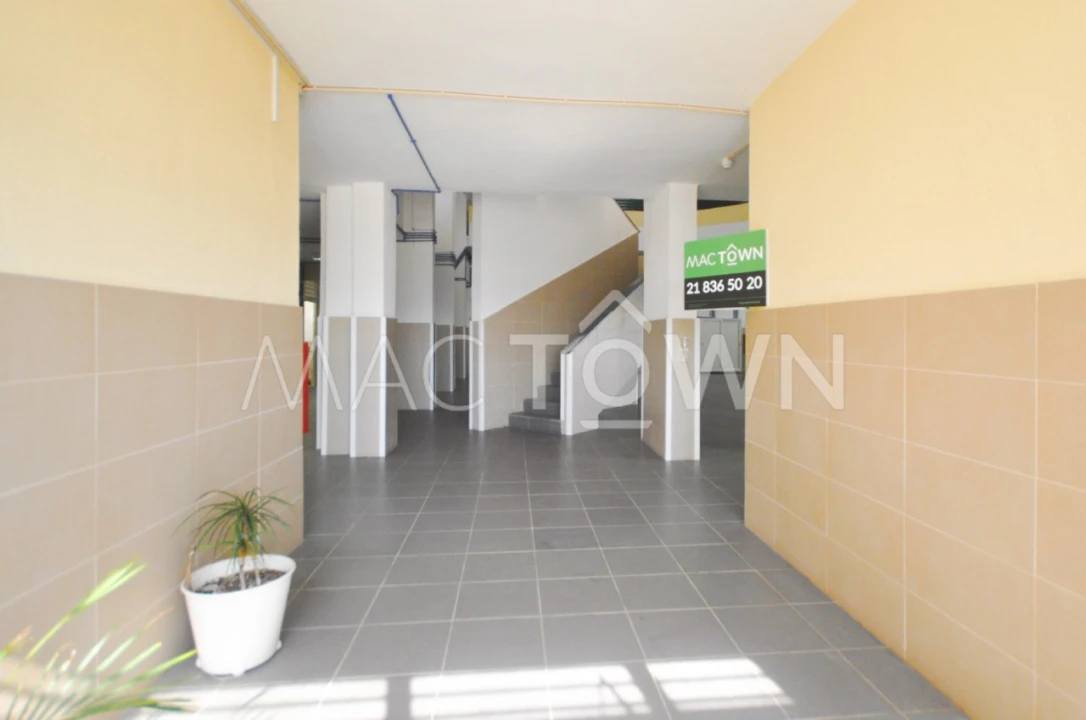 Loja para Arrendamento em Marvila Foto 9