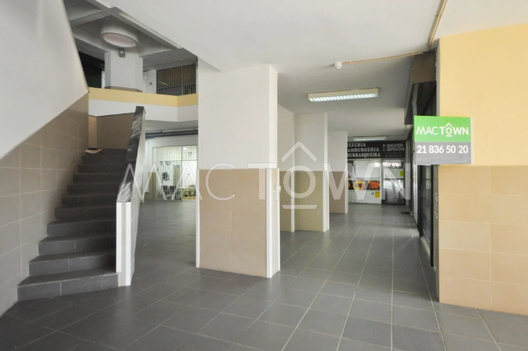 Loja para Arrendamento em Marvila Foto 11