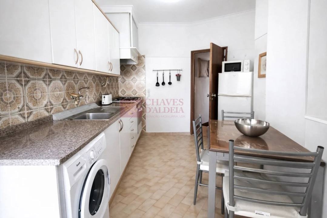 Apartamento T1 para Arrendamento em Ericeira Foto 9