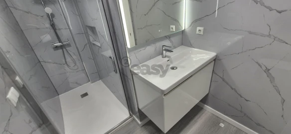 Apartamento T2 para Venda em Oeiras e São Julião da Barra, Paço de Arcos e Caxias
