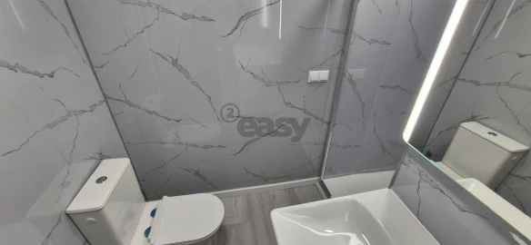 Apartamento T2 para Venda em Oeiras e São Julião da Barra, Paço de Arcos e Caxias