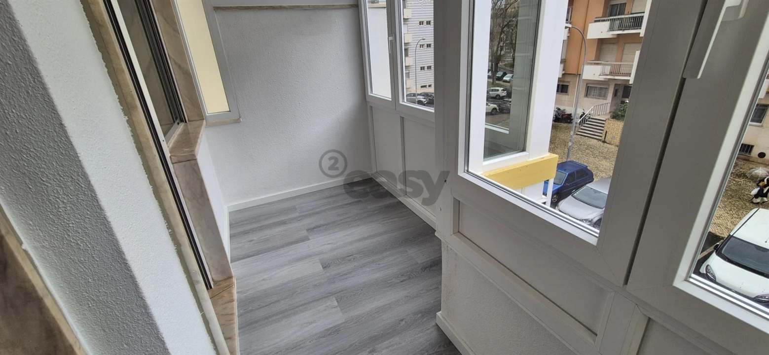 Apartamento T2 para Venda em Oeiras e São Julião da Barra, Paço de Arcos e Caxias Foto 24