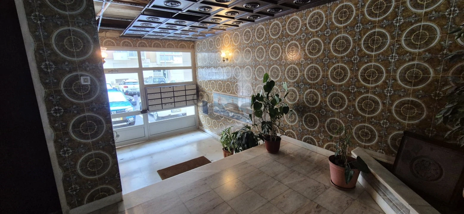 Apartamento T2 para Venda em Oeiras e São Julião da Barra, Paço de Arcos e Caxias Foto 12