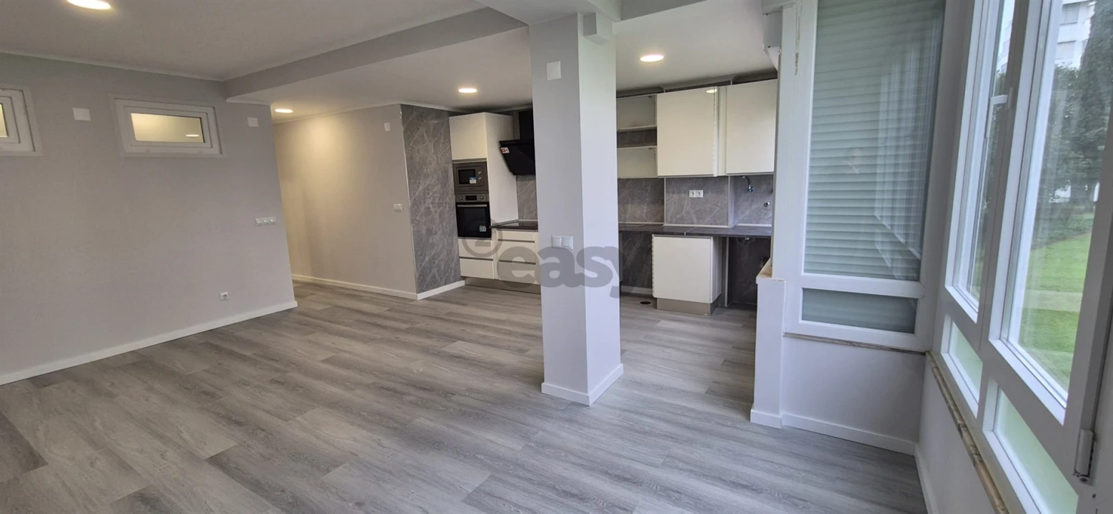 Apartamento T2 para Venda em Oeiras e São Julião da Barra, Paço de Arcos e Caxias Foto 4