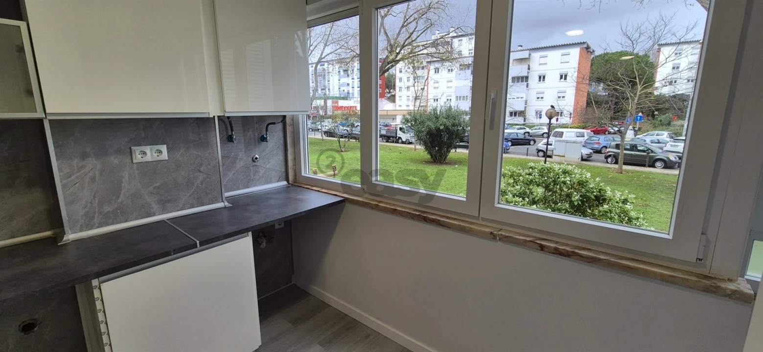 Apartamento T2 para Venda em Oeiras e São Julião da Barra, Paço de Arcos e Caxias Foto 8