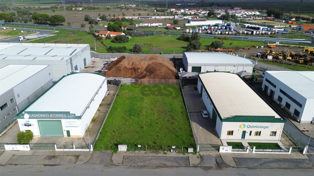 Terreno para Venda em Ferreira do Alentejo e Canhestros Foto 2