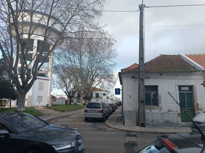 Moradia T3 para Venda em Almeirim Foto 28