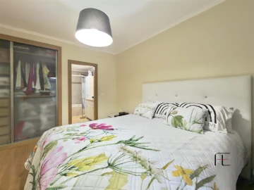 Apartamento T3 para Venda em Mafamude e Vilar do Paraíso