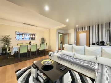 Apartamento T3 para Venda em Mafamude e Vilar do Paraíso
