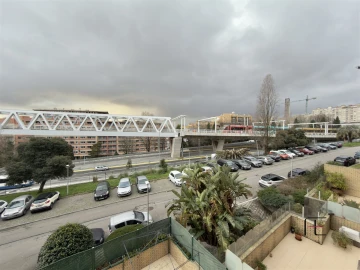 Apartamento T3 para Venda em Mafamude e Vilar do Paraíso
