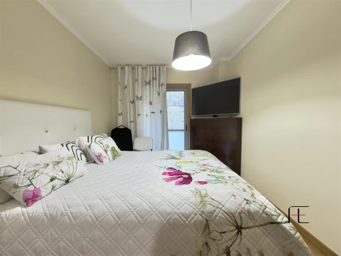Apartamento T3 para Venda em Mafamude e Vilar do Paraíso Foto 18