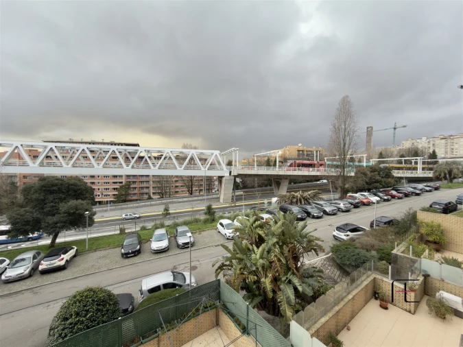 Apartamento T3 para Venda em Mafamude e Vilar do Paraíso Foto 36