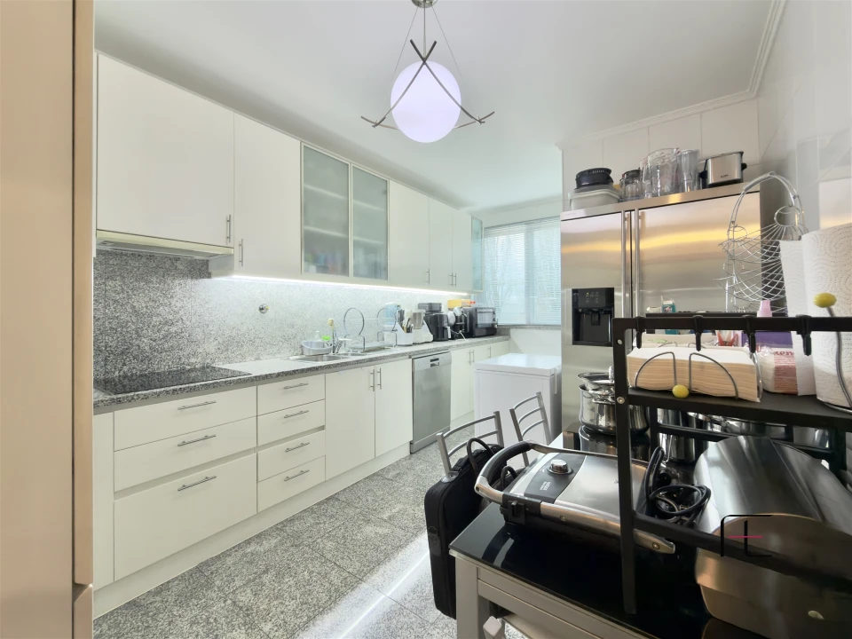 Apartamento T3 para Venda em Mafamude e Vilar do Paraíso Foto 5