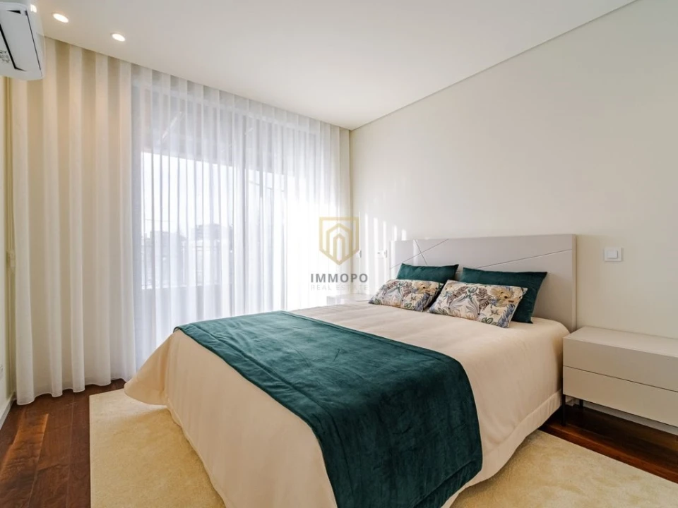 Apartamento T3 para Venda em Cidade da Maia Foto 23