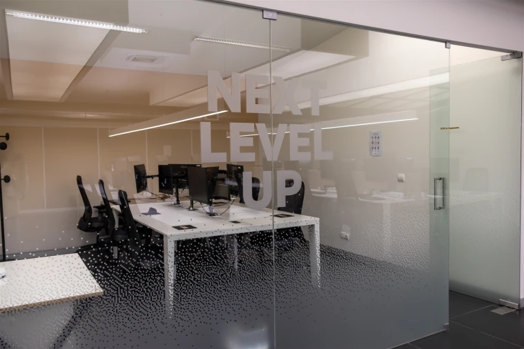 Escritório para Venda em Serzedo e Perosinho Foto 3