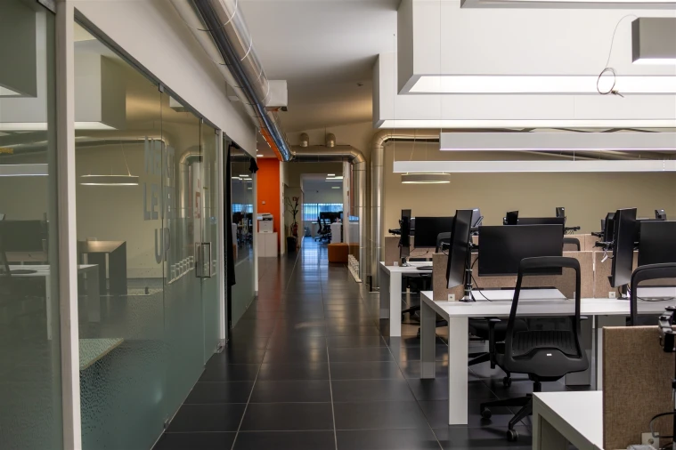 Escritório para Venda em Serzedo e Perosinho Foto 11