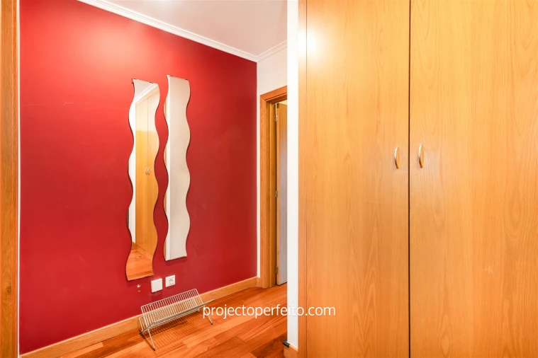 Apartamento T2 para Venda em Espinho Foto 8