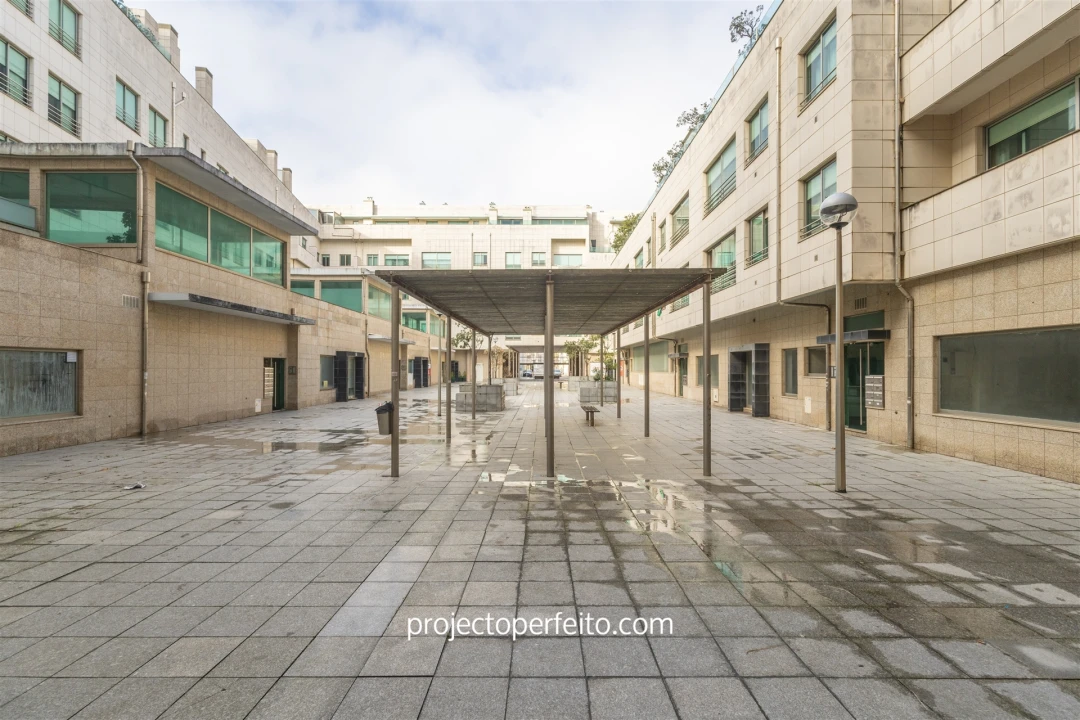 Apartamento T2 para Venda em Espinho Foto 15