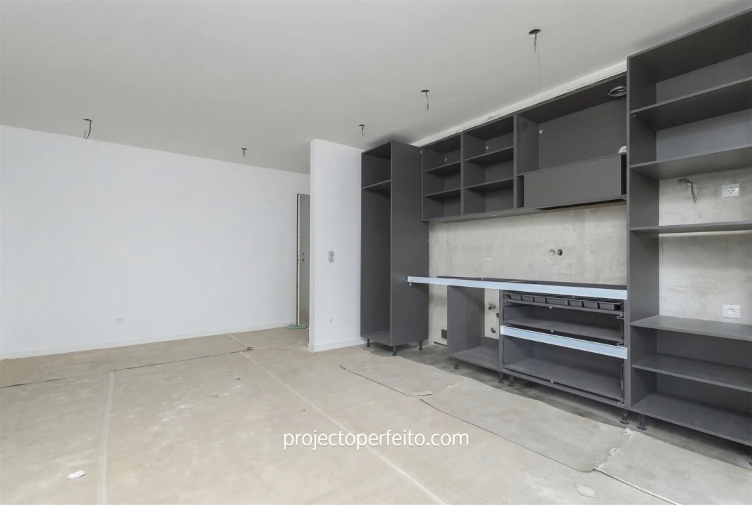 Apartamento T1 para Venda em São Felix da Marinha Foto 2