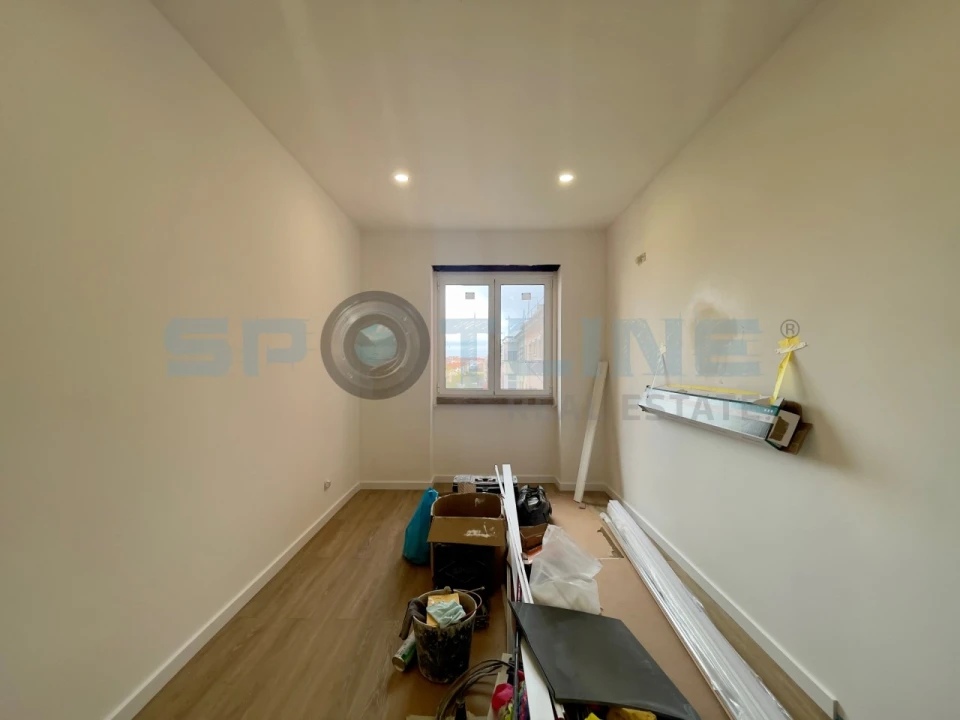 Apartamento T2 para Arrendamento em Alvalade Foto 25