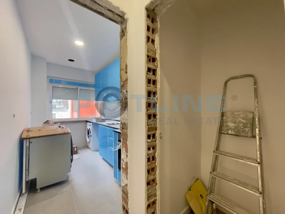 Apartamento T2 para Arrendamento em Alvalade Foto 30