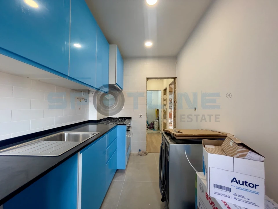 Apartamento T2 para Arrendamento em Alvalade Foto 33
