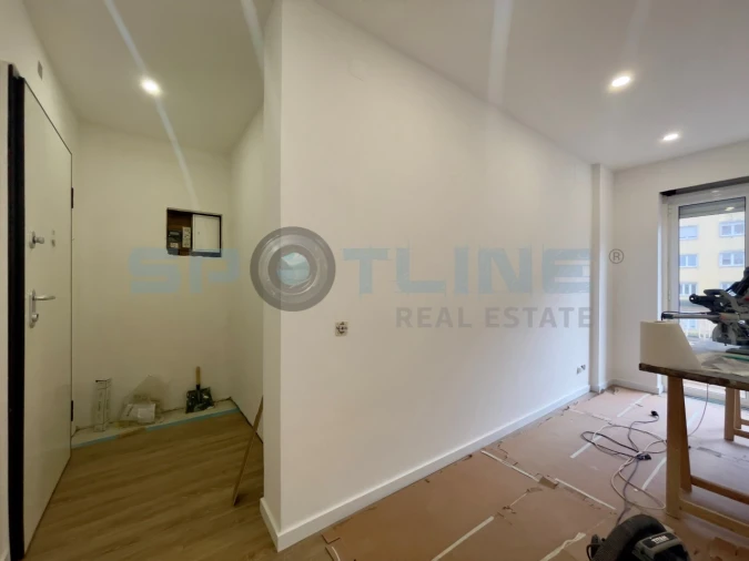 Apartamento T2 para Arrendamento em Alvalade Foto 4