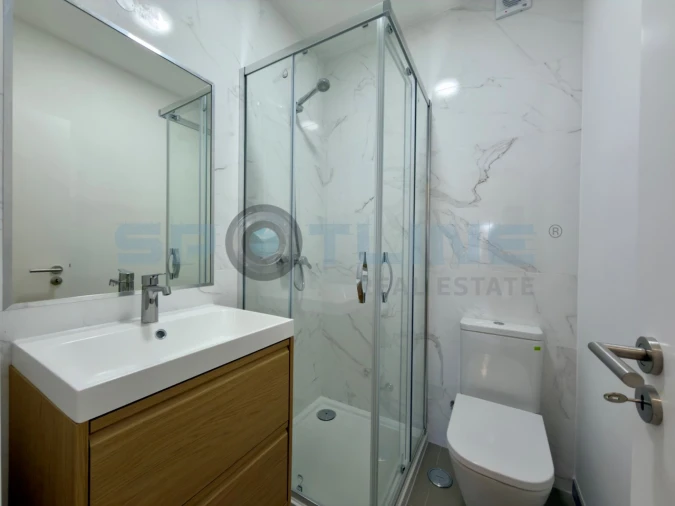 Apartamento T2 para Arrendamento em Alvalade Foto 14