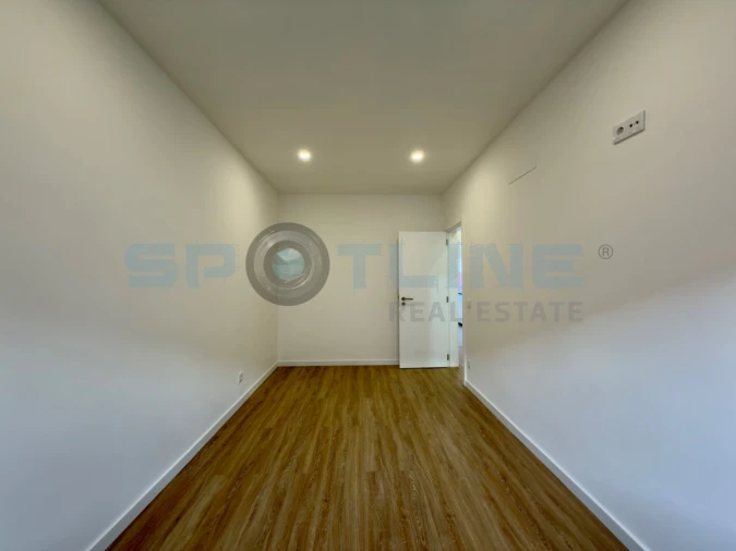 Apartamento T2 para Arrendamento em Alvalade Foto 21