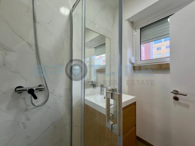 Apartamento T2 para Arrendamento em Alvalade Foto 24