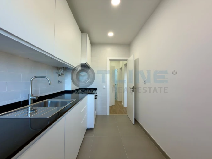 Apartamento T2 para Arrendamento em Alvalade Foto 38