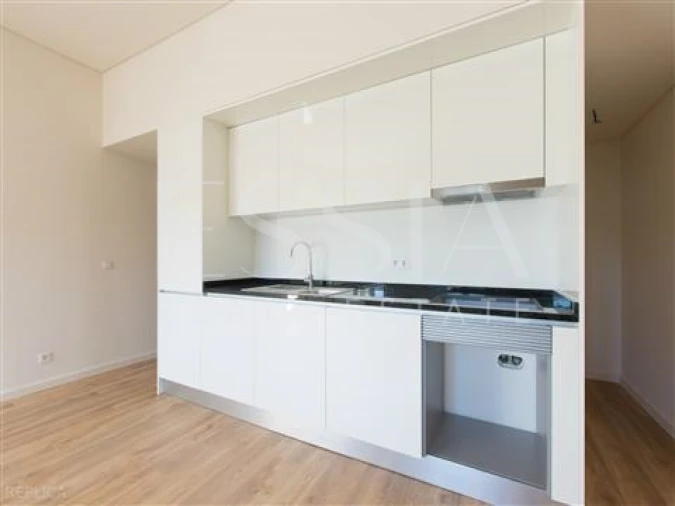 Apartamento T0 para Venda em Cedofeita, Santo Ildefonso, Sé, Miragaia, São Nicolau e Vitória Foto 3