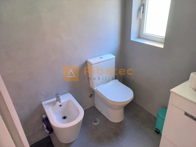 Apartamento T2 para Arrendamento em Estrela Foto 6