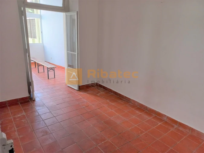 Apartamento T2 para Arrendamento em Estrela Foto 11