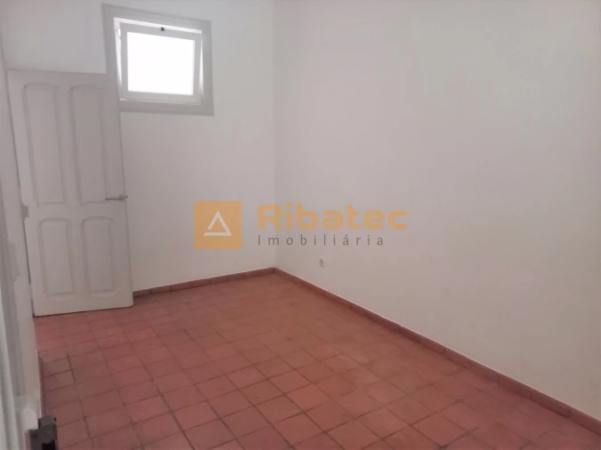 Apartamento T2 para Arrendamento em Estrela Foto 10