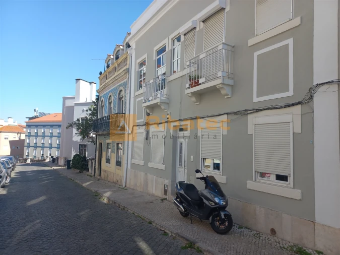 Apartamento T2 para Arrendamento em Estrela