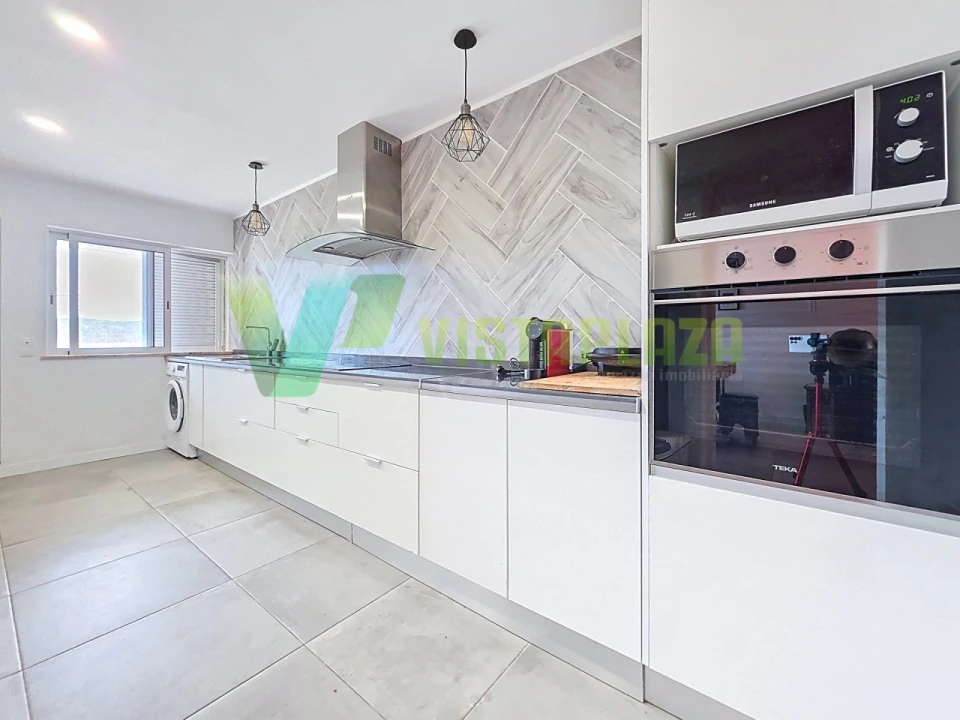 Apartamento T3 para Venda em Silves Foto 1