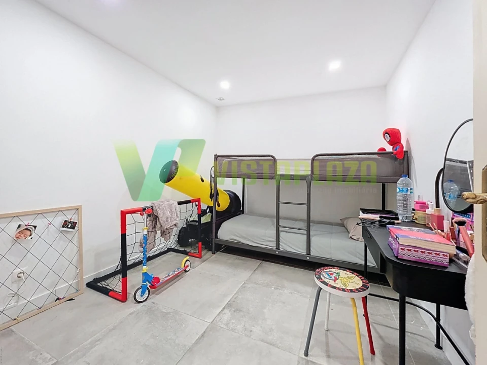Apartamento T3 para Venda em Silves Foto 14