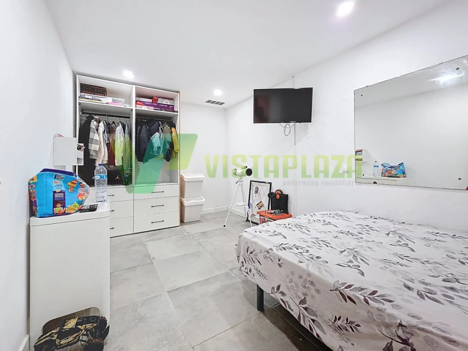 Apartamento T3 para Venda em Silves Foto 19