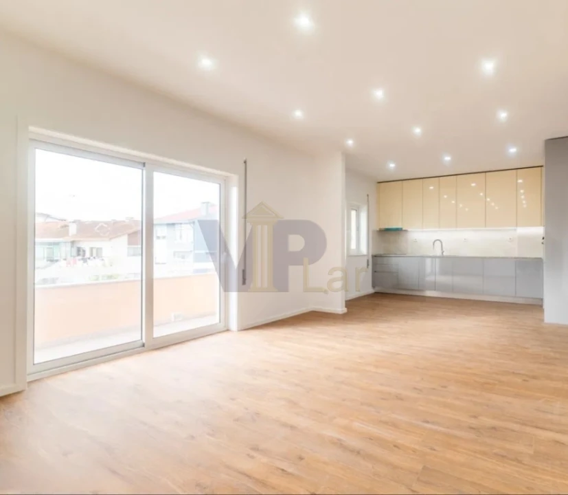 Apartamento T3 para Venda em Aguas Santas Foto 4