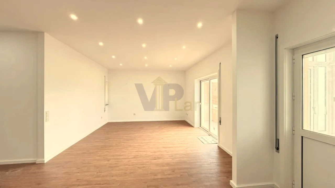 Apartamento T3 para Venda em Aguas Santas Foto 3