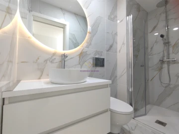Apartamento T3 para Venda em Benfica
