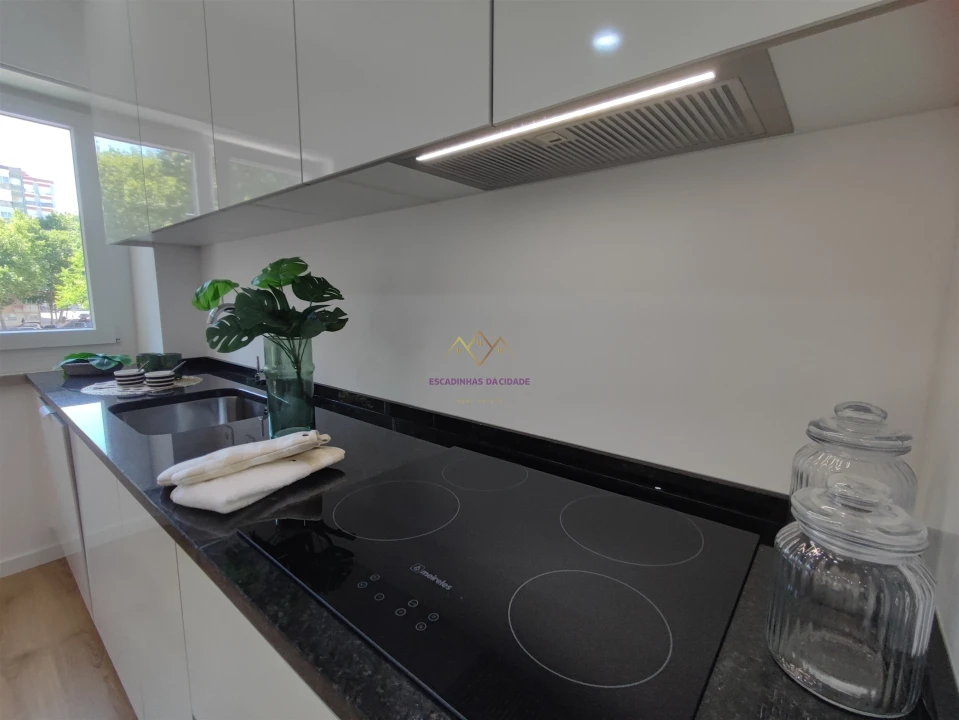 Apartamento T3 para Venda em Benfica Foto 16